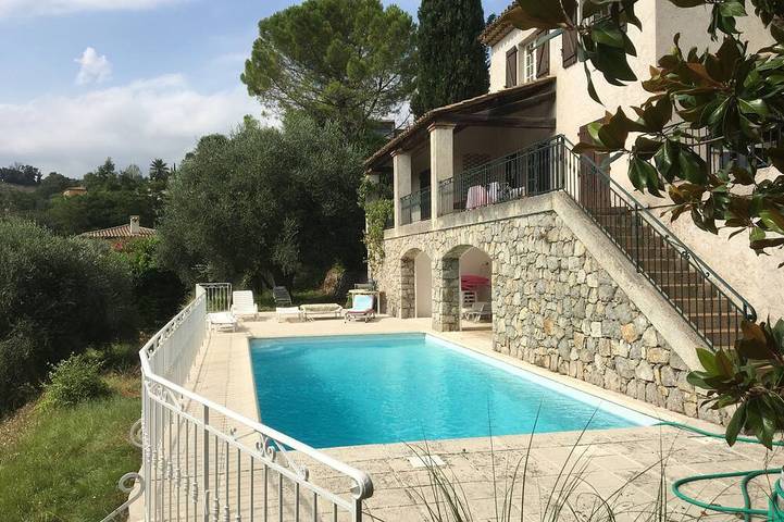 Maison de vacances pour 8 personnes, avec Balcon et Jardin à Auribeau-sur-Siagne
