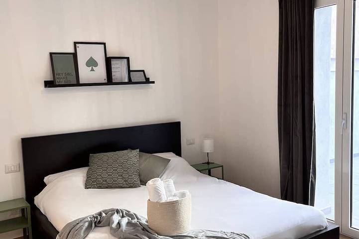 Ganze Wohnung, 100 qm Terrasse & 5min fußläufig zur Altstadt & in die Einkaufsstraße in Bari, Bari Provinz