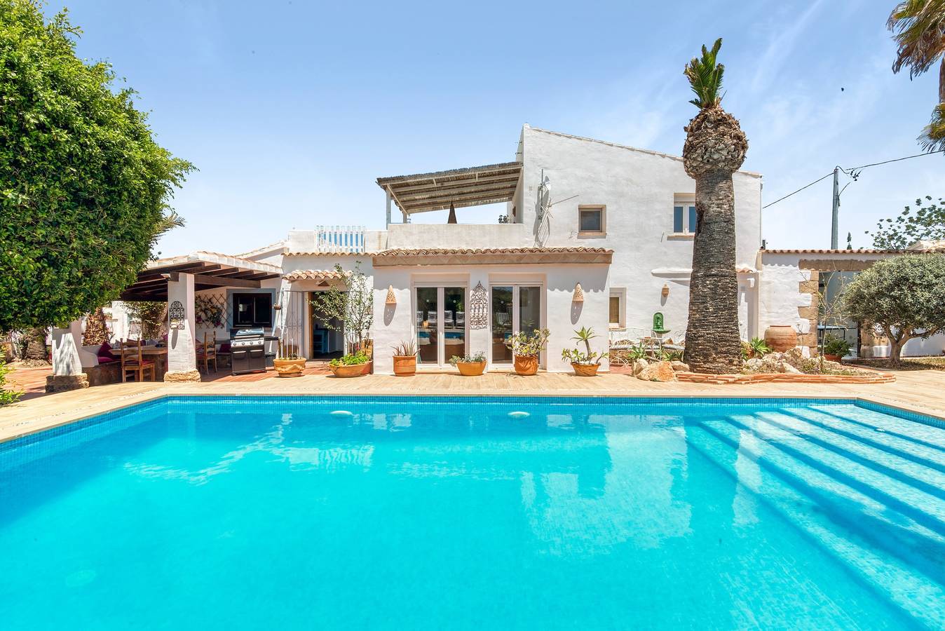 Villa 'La Siesta' with Mountain View, Private Pool and Wi-Fi in Jávea, Costa Blanca