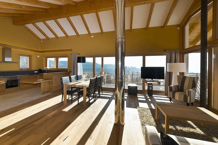 Appartamento per 4 persone, con balcone e giardino a Nova Ponente