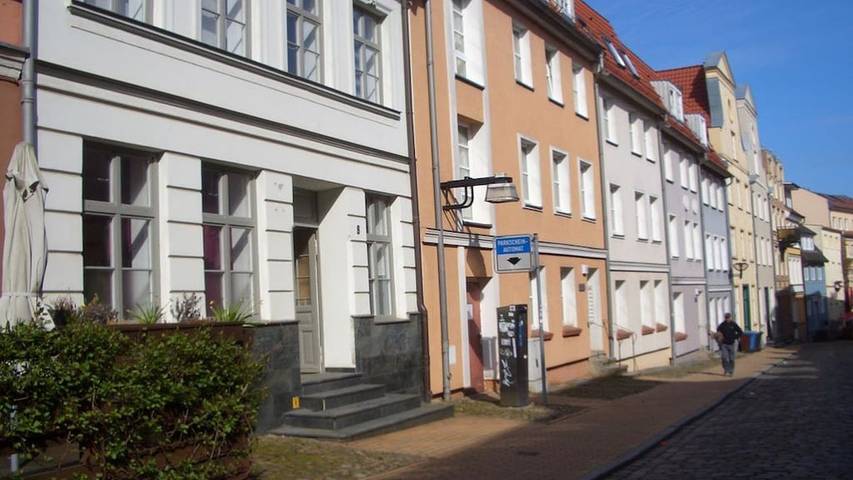 Ferienhaus für 3 Personen, mit Terrasse, mit Haustier in Stadtmitte Rostock