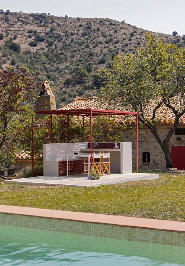 Gîte pour 2 personnes, avec vue ainsi que piscine et jardin à La Selva de Mar