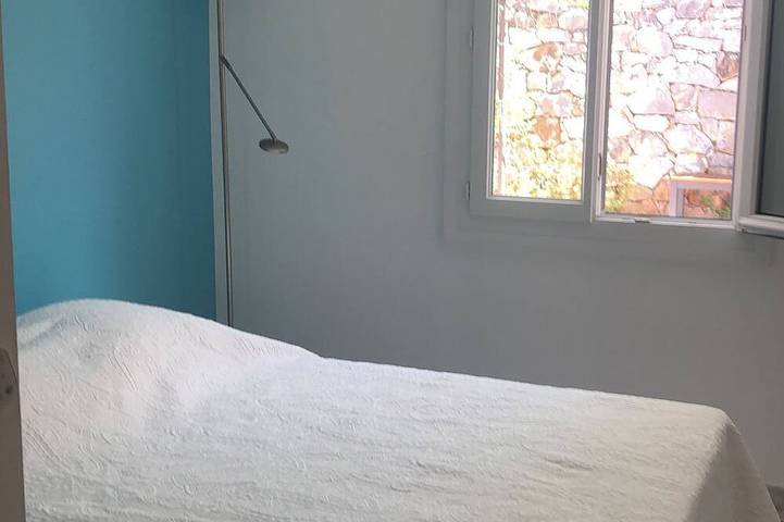 Villa pour 8 personnes, avec Jacuzzi ainsi que Terrasse et Jardin à Toulon - 4