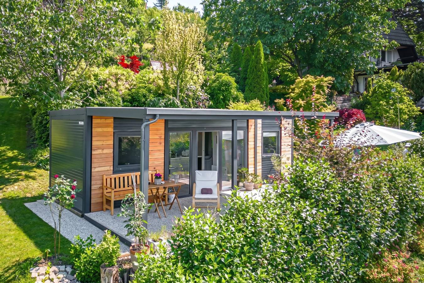Happy Tiny House with Covered Terrace in Karawanken und Bachergebirge, Untersteiermark