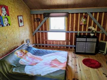 Cottage pour 2 personnes, avec jardin à Sidiailles
