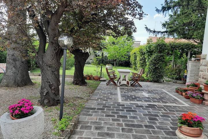 Ferienwohnung für 4 Personen, mit Garten in Triest