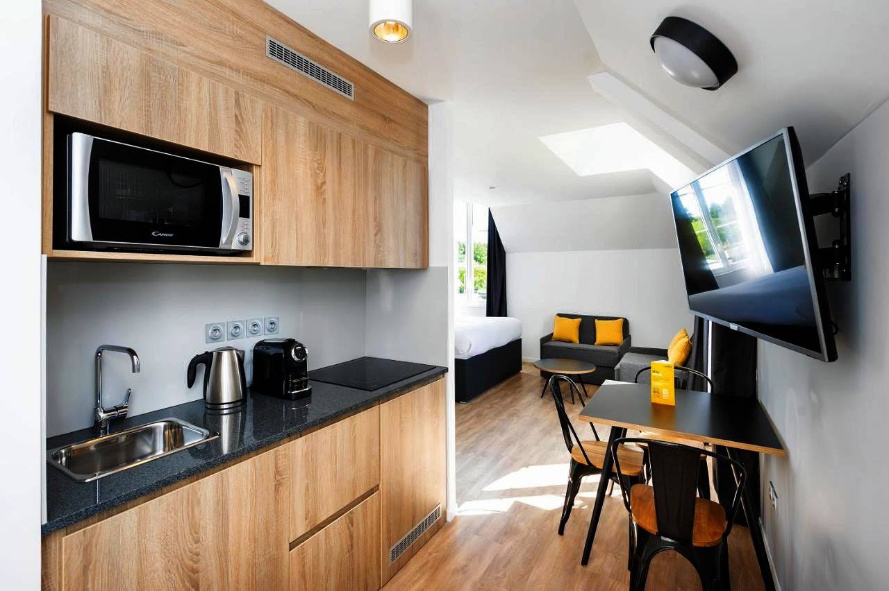 Hôtel pour 4 personnes avec jardin in Bailly-Romainvilliers, Seine-et-Marne