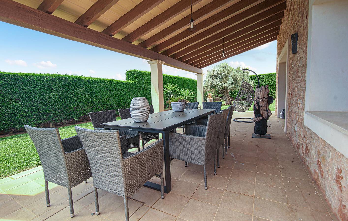 Gemütlicher Rückzugsort mit Pool & WiFi in der Nähe von Cala Mitjana Beach in Cala d'Or, Santanyí