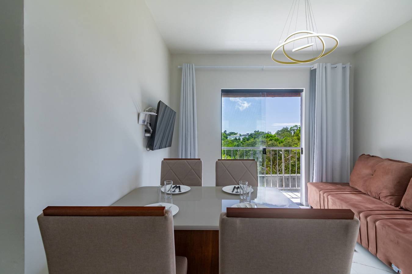 Entire apartment, Apto 01 c Ar Condicionado, Piscina e Churrasqueira in Porto Seguro, Costa do Descobrimento