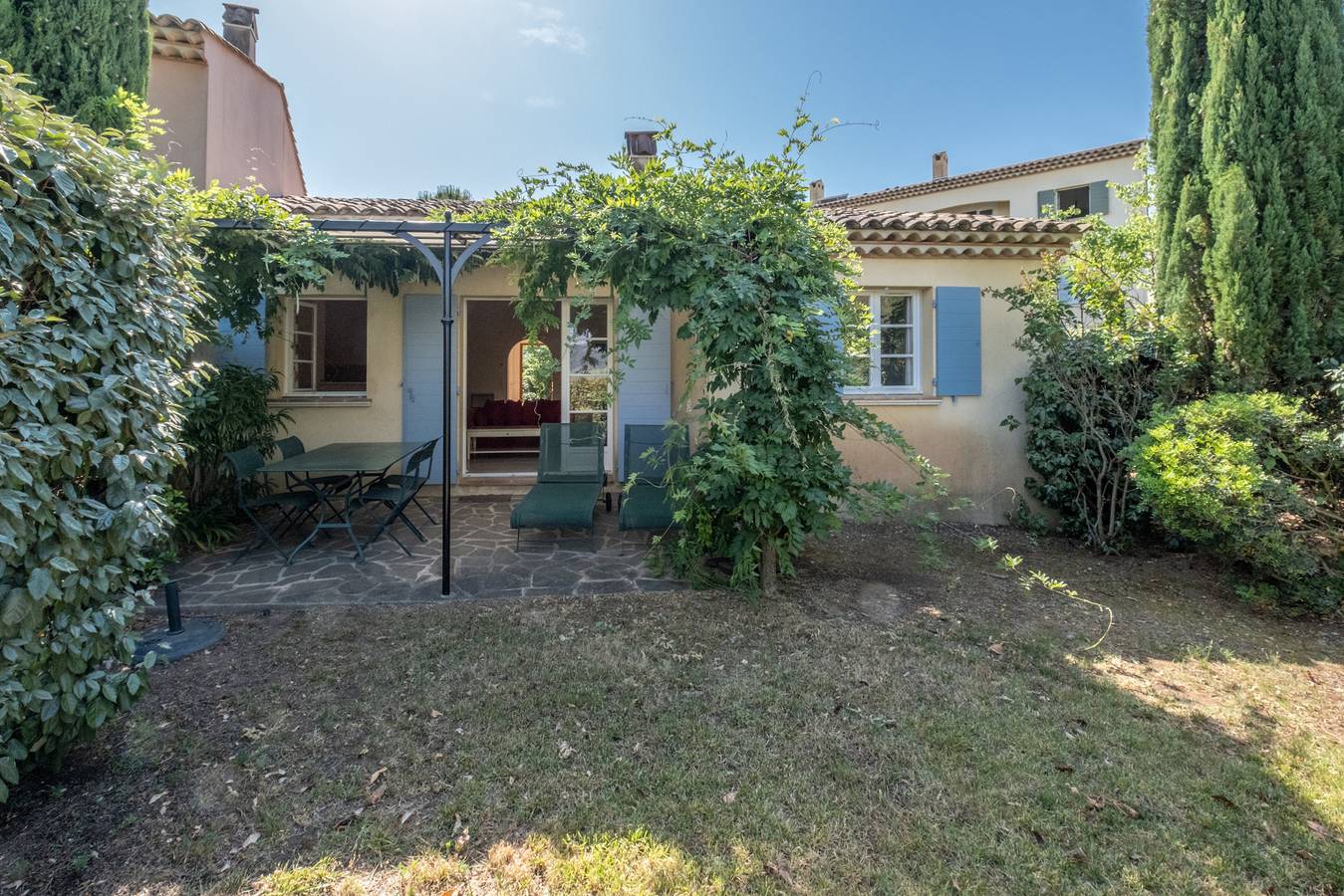 552 Maison De Hameau in La Motte, Mittelmeerküste (Frankreich)