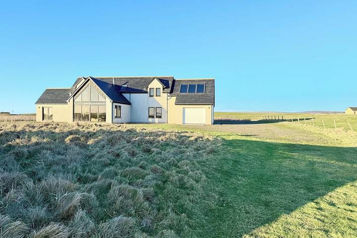 Holiday home for 8 people in Orkney Islands