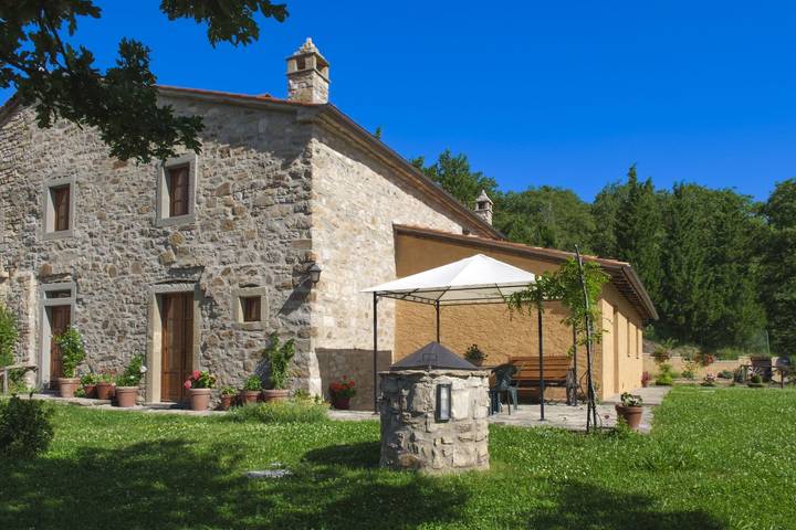 Villa für 9 Personen, mit Terrasse und Pool sowie Garten - 1