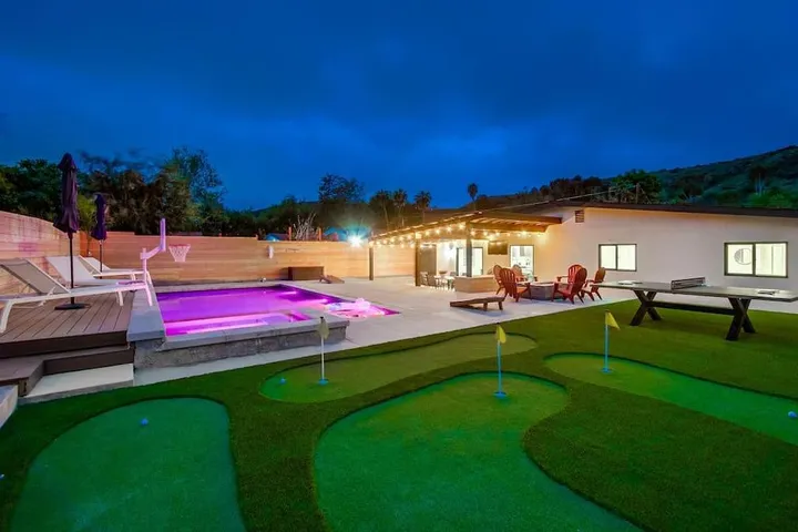 Casa de vacaciones para 16 personas, con piscina y sauna además de jardín y vistas, Se admiten mascotas - 1
