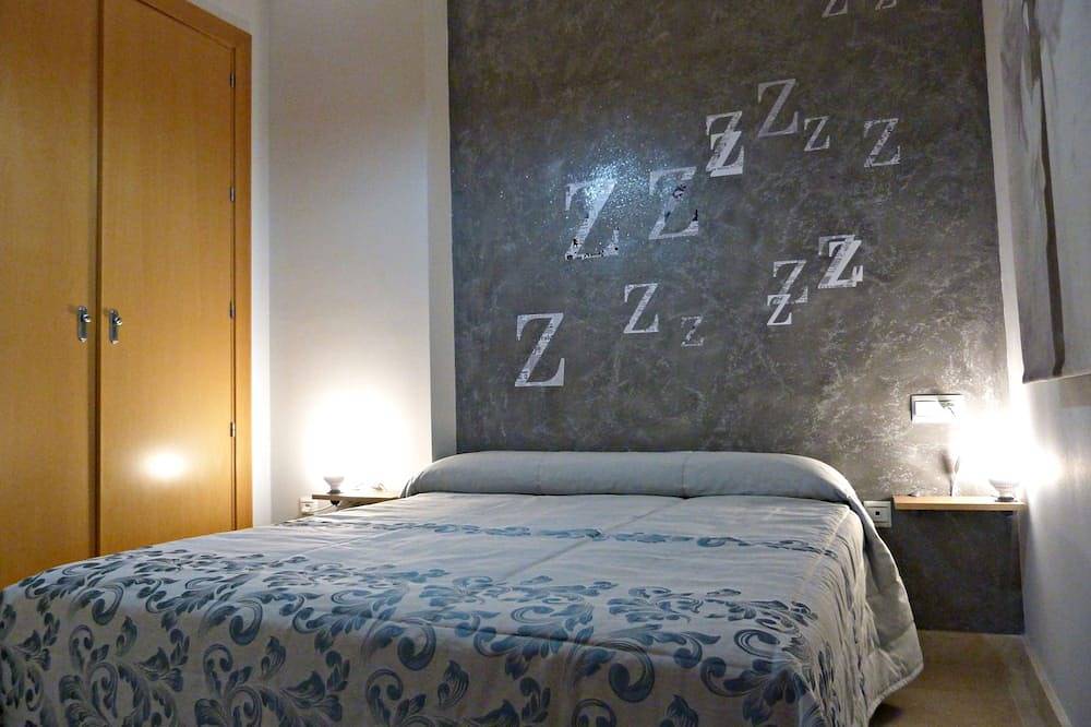 Entire apartment, Central Apartment (Optional parking in the same building) in Antequera, Málaga Province