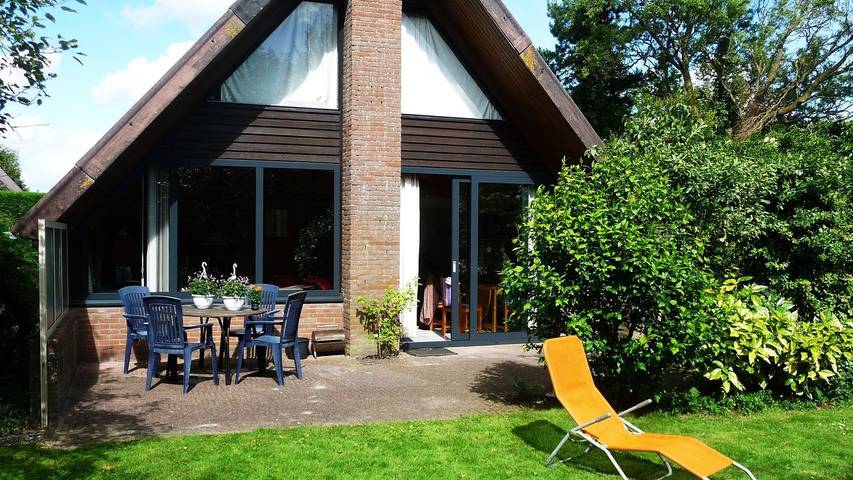 Ferienhaus für 6 Personen, mit Garten und Pool in Opmeer