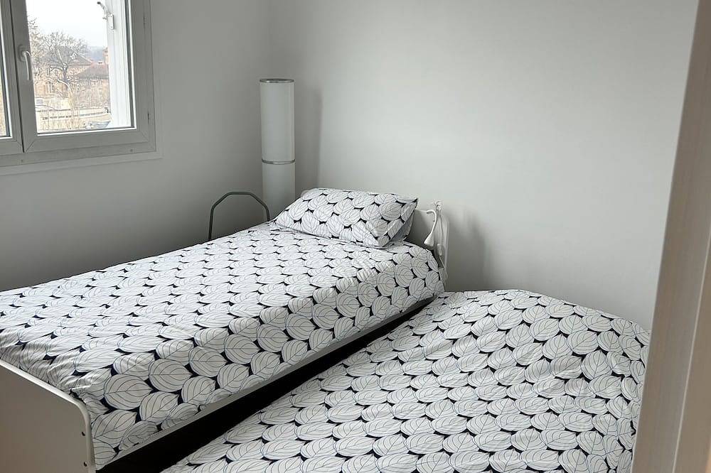 Appartement entier, Cosy 2Br  Family Friendly Free Parking in Saint-Germain-en-Laye, Yvelines