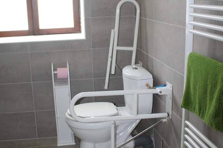 Location de vacances pour 12 personnes, avec jardin et piscine, animaux acceptés à Fresné-la-Mère - 3