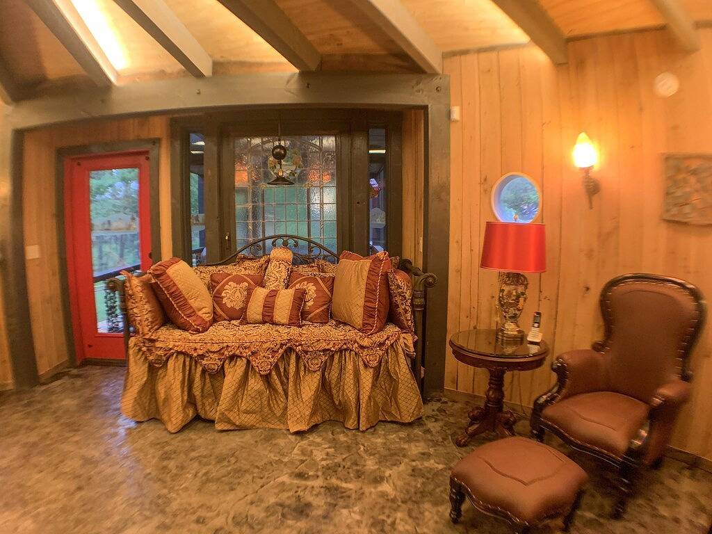 Hobbit House im Shenandoah Virginia \"Shire\" in Page County