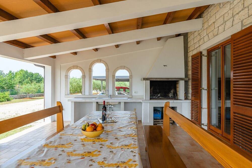 Villa Lera - villa in the perfect location near the beach in Rovinj, with numerous sports and wellness facilities in Rovinj, Rovinj region