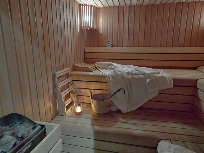 Ferienhaus für 20 Personen, mit Balkon und Garten sowie Sauna in Spa - 2