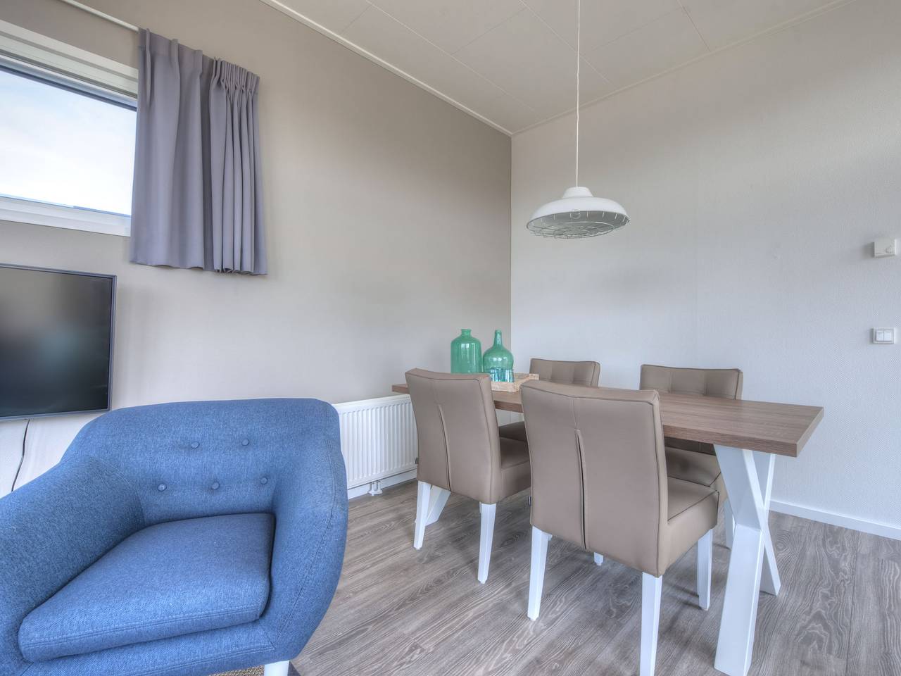 Helder kustchaletverblijf in Hellevoetsluis, Nederlandse Noordzeekust