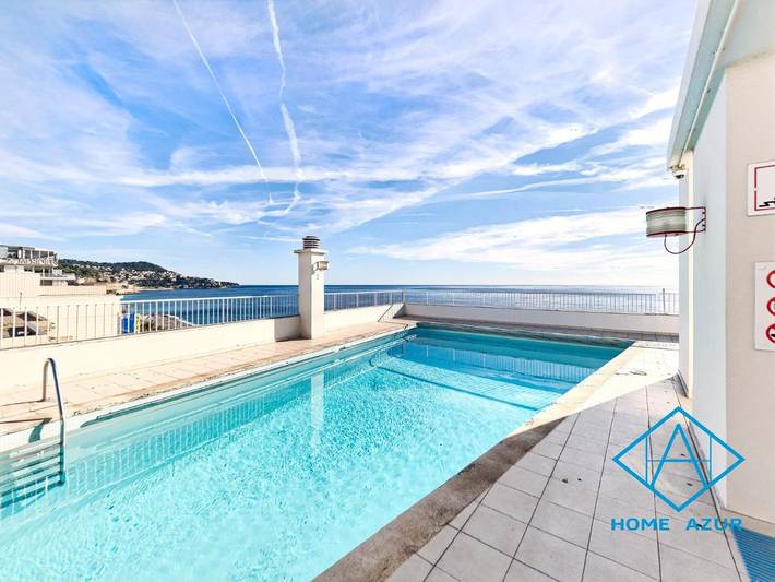 Gîte pour 3 personnes, avec bassin pour enfant et vue ainsi que balcon et piscine dans Office De Tourisme Et Des Congres De Nice