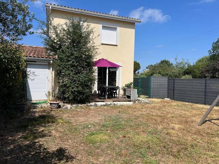 Location de vacances pour 6 personnes, avec jardin ainsi que piscine et jacuzzi à Bérat (Haute-Garonne) - 2