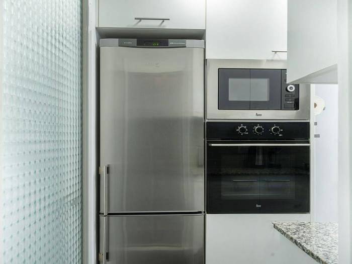 Ganze Ferienwohnung, Ferienwohnung für 4 Personen mit Balkon/Terrasse in Horta-Guinardó, Barcelona