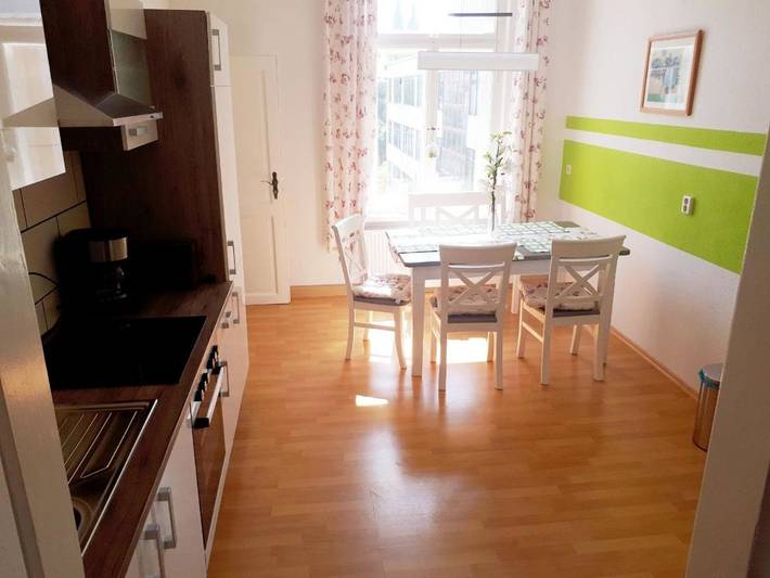 Ferienwohnung für 7 Personen, mit Balkon und Garten sowie Ausblick in Altenburg - 4