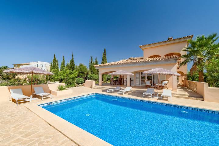 Finca für 6 Personen, mit Balkon und Garten in Calas de Mallorca