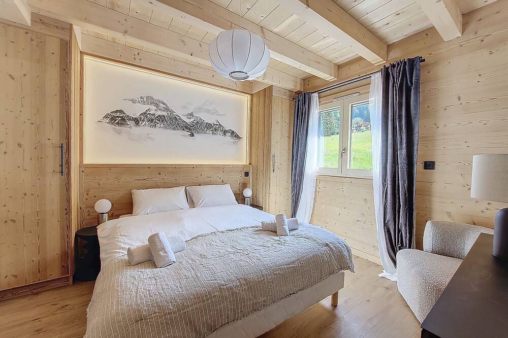 Chalet - 10 People – Hot Tub - In Town - Close Ski Slopes – Wifi in Essert-Romand, Les Portes du Soleil