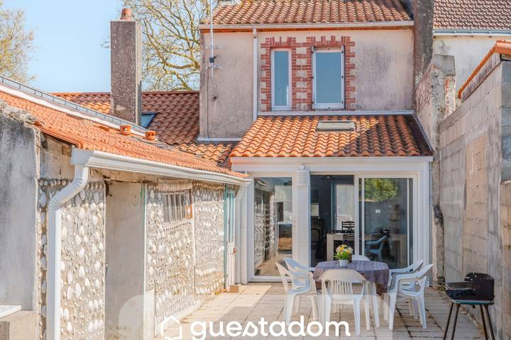 Maison de vacances pour 4 personnes, avec Jardin