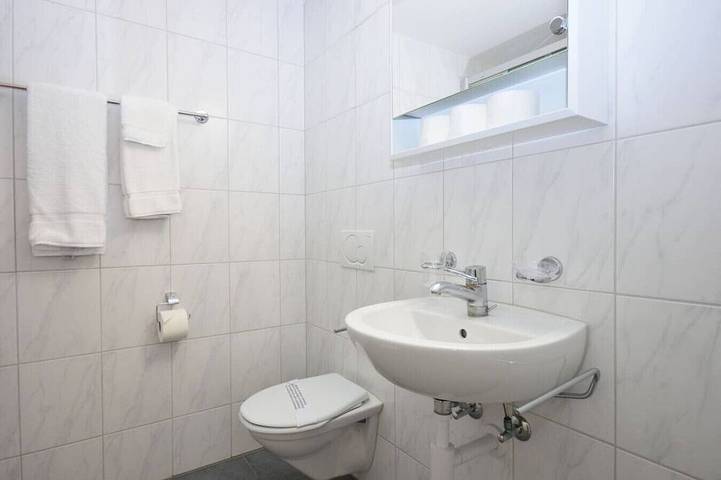 Ganze Wohnung, Practical studio at trendy location in Zürich, Bezirk Zürich