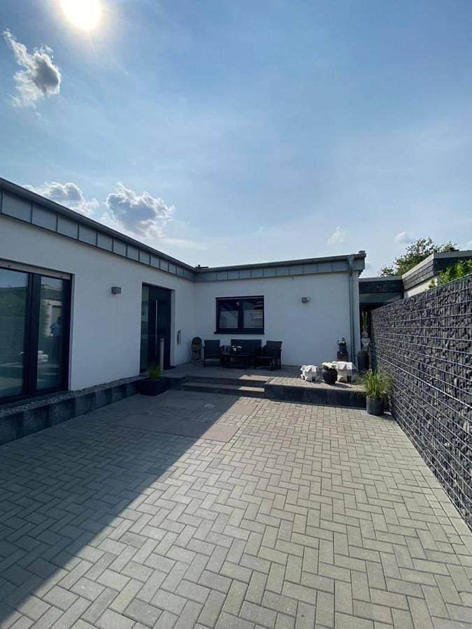Ganze Ferienwohnung, King Studio with Sofa Bed in Kaarst, Rhein-Kreis Neuss
