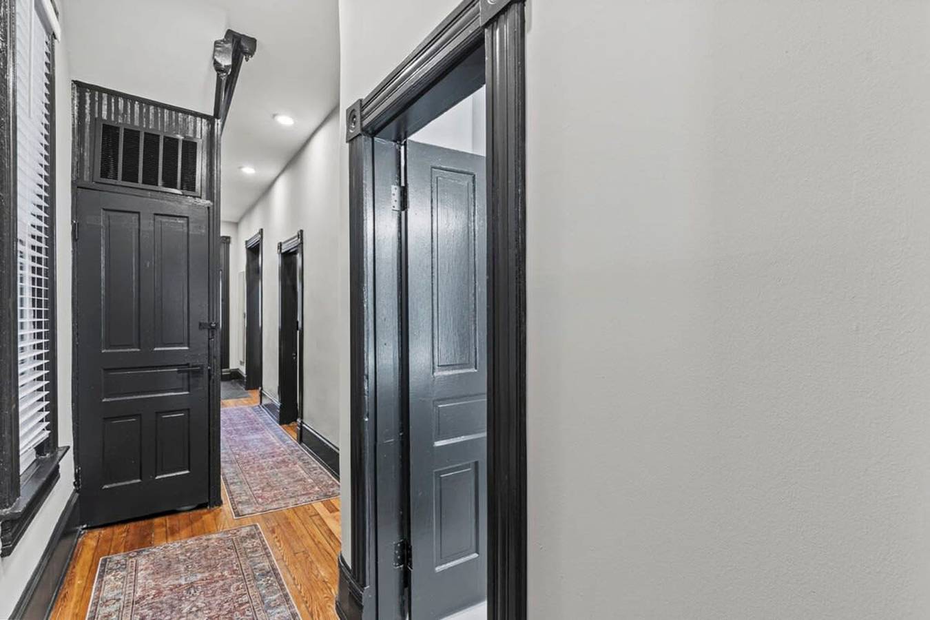 Apartamento entero, Spacious  Exclusive Dc Logan Circle Townhouse in Washington D.C., District of Columbia