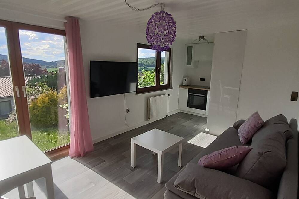 D&B staycation Ferienpark,\nferienwohnung \"Die schöne Aussicht\" in Niedenstein, Schwalm-Eder-Kreis