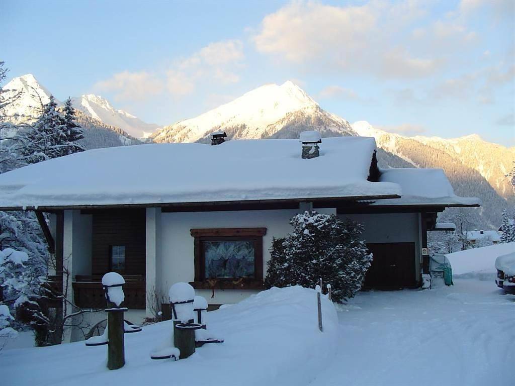 Double Room with Shower in Sankt Gallenkirch (Ville), Sankt Gallenkirch