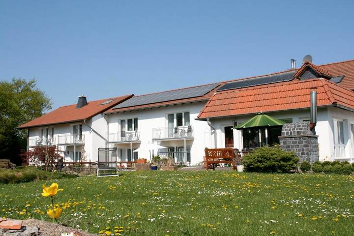Ferienhaus für 2 Personen, mit Balkon und Terrasse sowie Garten und Ausblick in Heilbad Heiligenstadt - 3