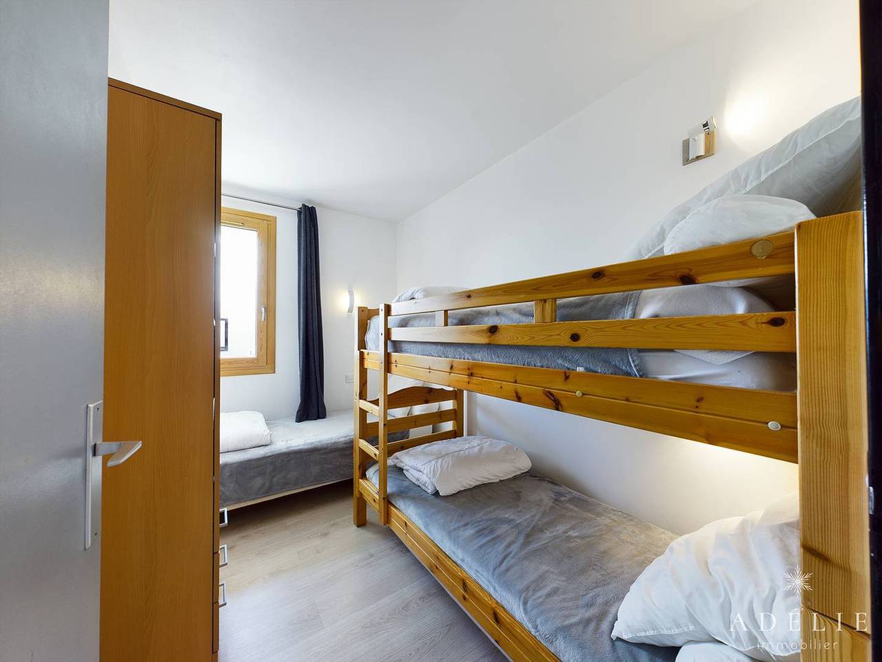 Apartamento vacacional entero, Modern Renovation Ski In/Out in La Rosière, Montvalezan