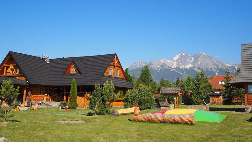 Apartament wakacyjny dla 19 osób, z Balkon i Taras oraz Ogród i Widok w Tatrzańska Łomnica