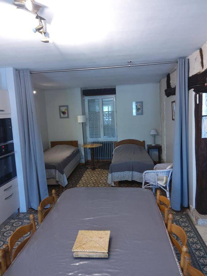 Gîte pour 6 personnes, avec terrasse à Avaray - 3