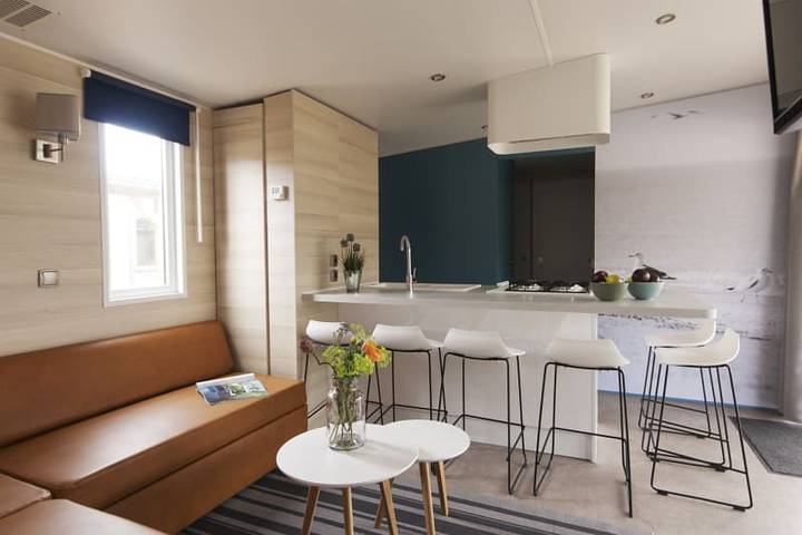 Camping für 6 Personen, mit Seeblick und Terrasse sowie Balkon/Terrasse in Südholland - 2