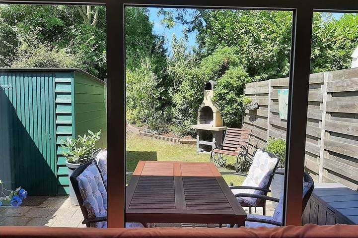 Ferienhaus für 4 Personen, mit Garten und Pool sowie Terrasse in Bruinisse