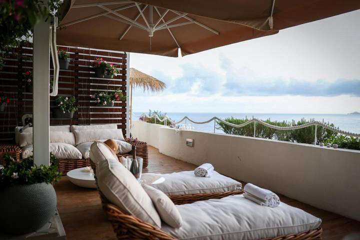 Chambre d’hôte pour 2 personnes, avec vue et jardin, animaux acceptés