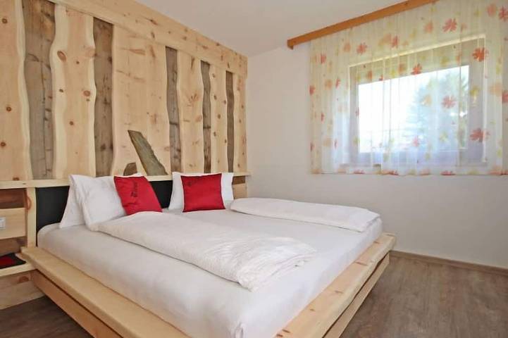 Ferienwohnung für 5 Personen, mit Garten in Oberperfuss - 2