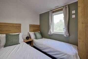 Glamping for 8 People in Northampton, Northamptonshire, Photo 2