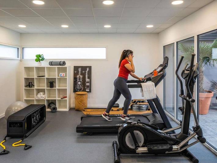 Hôtel pour 6 personnes, avec piscine ainsi que sauna et terrasse à Trignac - 4