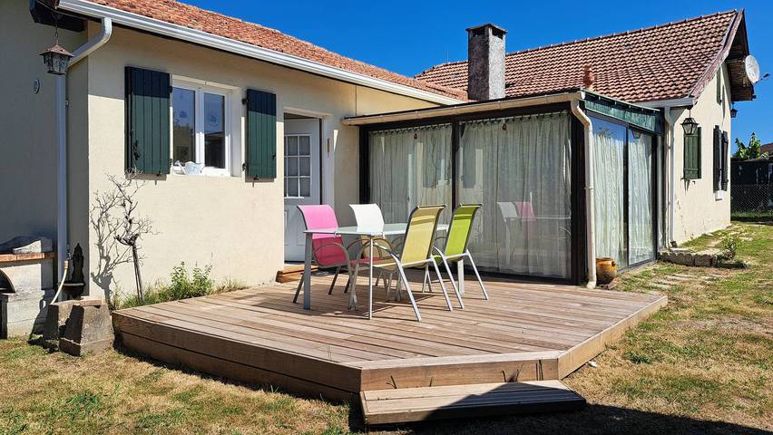 Casa de vacaciones para 6 personas, con terraza y jardín - 1