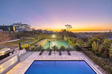 Holiday Home for 8 People in Mount Martha, Mornington Peninsula, Photo 3