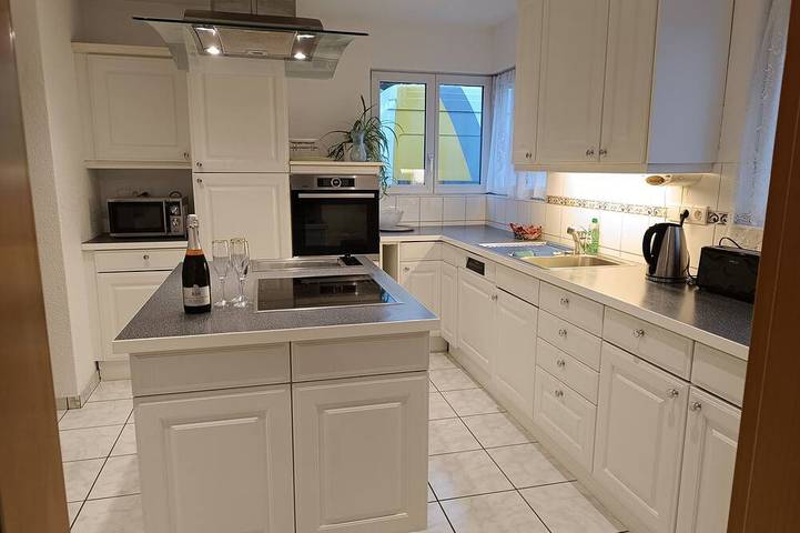 Ferienwohnung für 7 Personen, mit Garten und Terrasse - 1